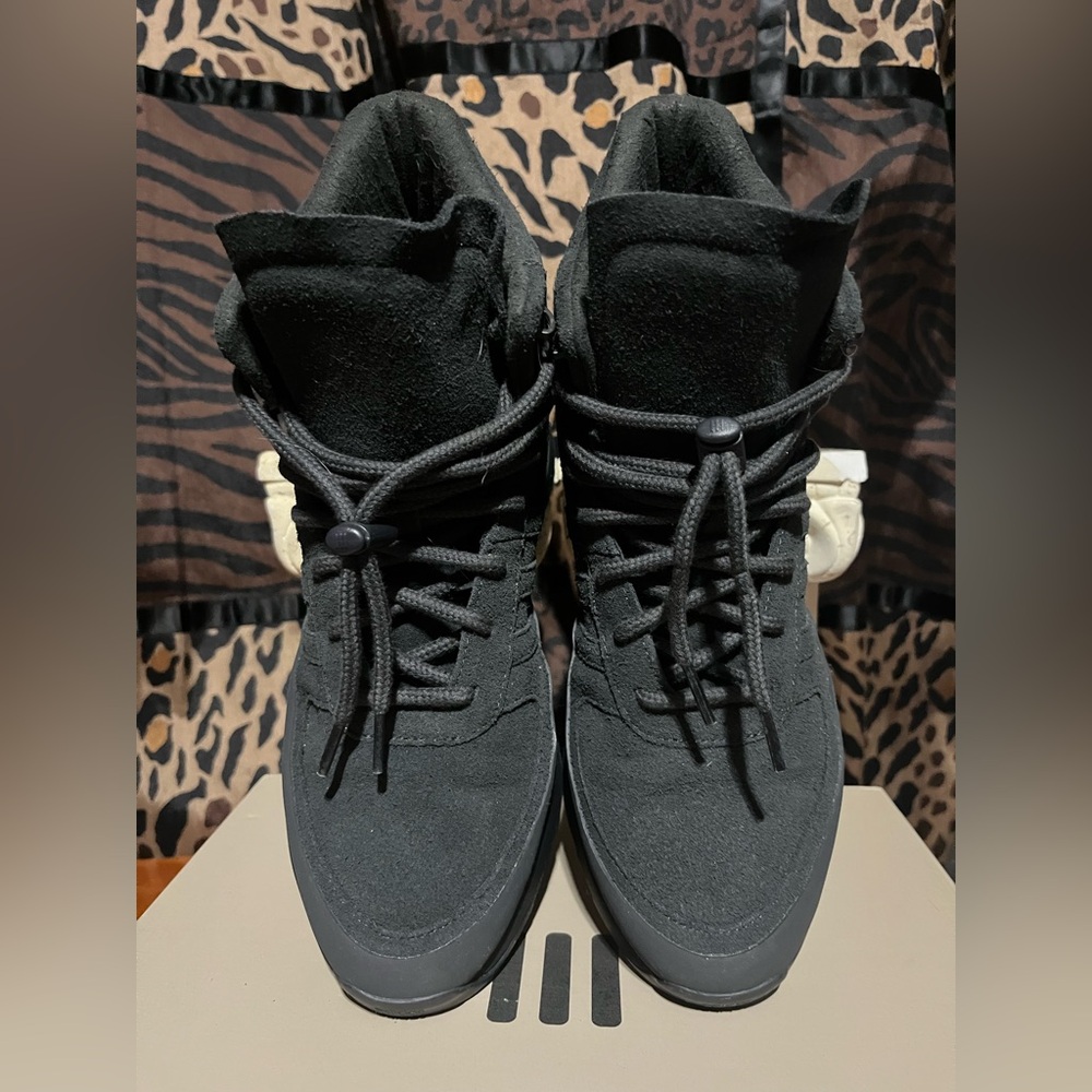 Adidas X Fear of God LA Hiker VNDS Size 10.5 - Picture 4 of 7